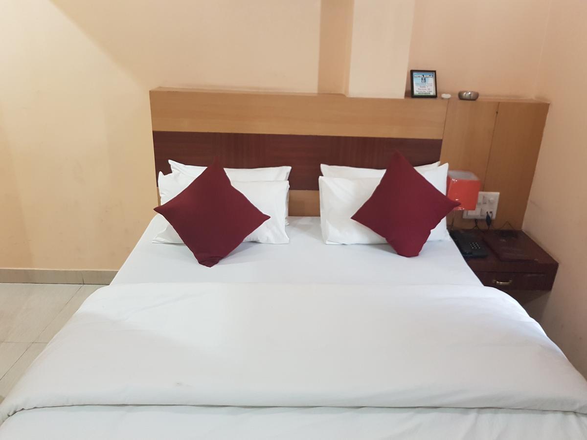 Hotel Simla Siliguri Esterno foto