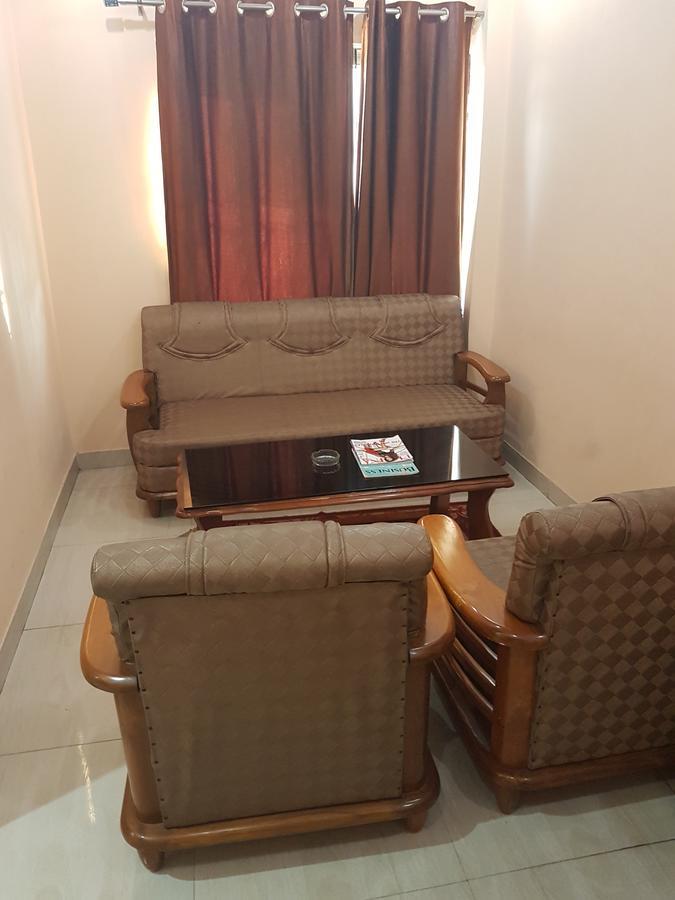Hotel Simla Siliguri Esterno foto